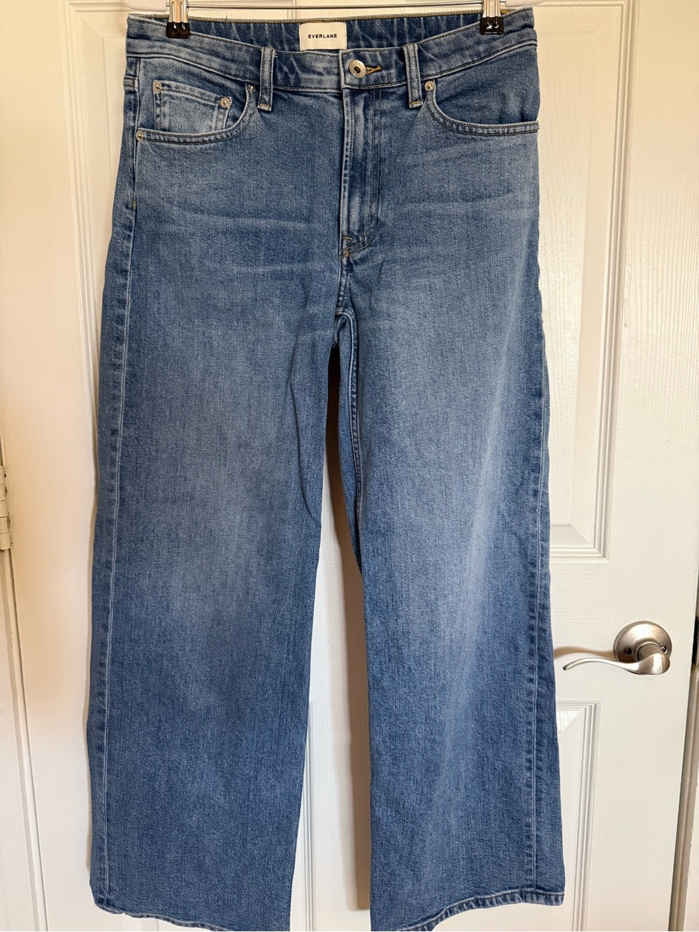 Everlane Mid-Way Jeans in Medium Blue Denim